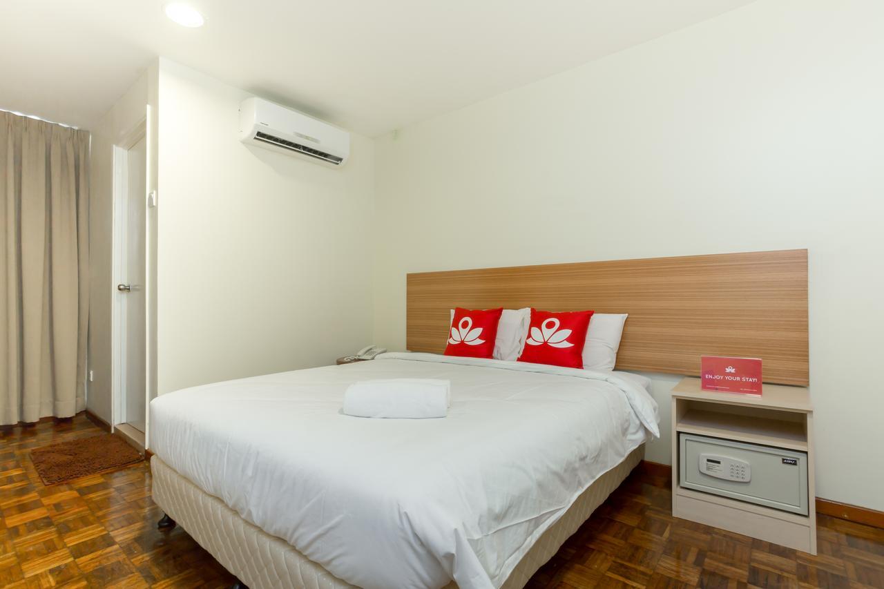 Zen Rooms Basic Sentul Kuala Lumpur Quarto foto