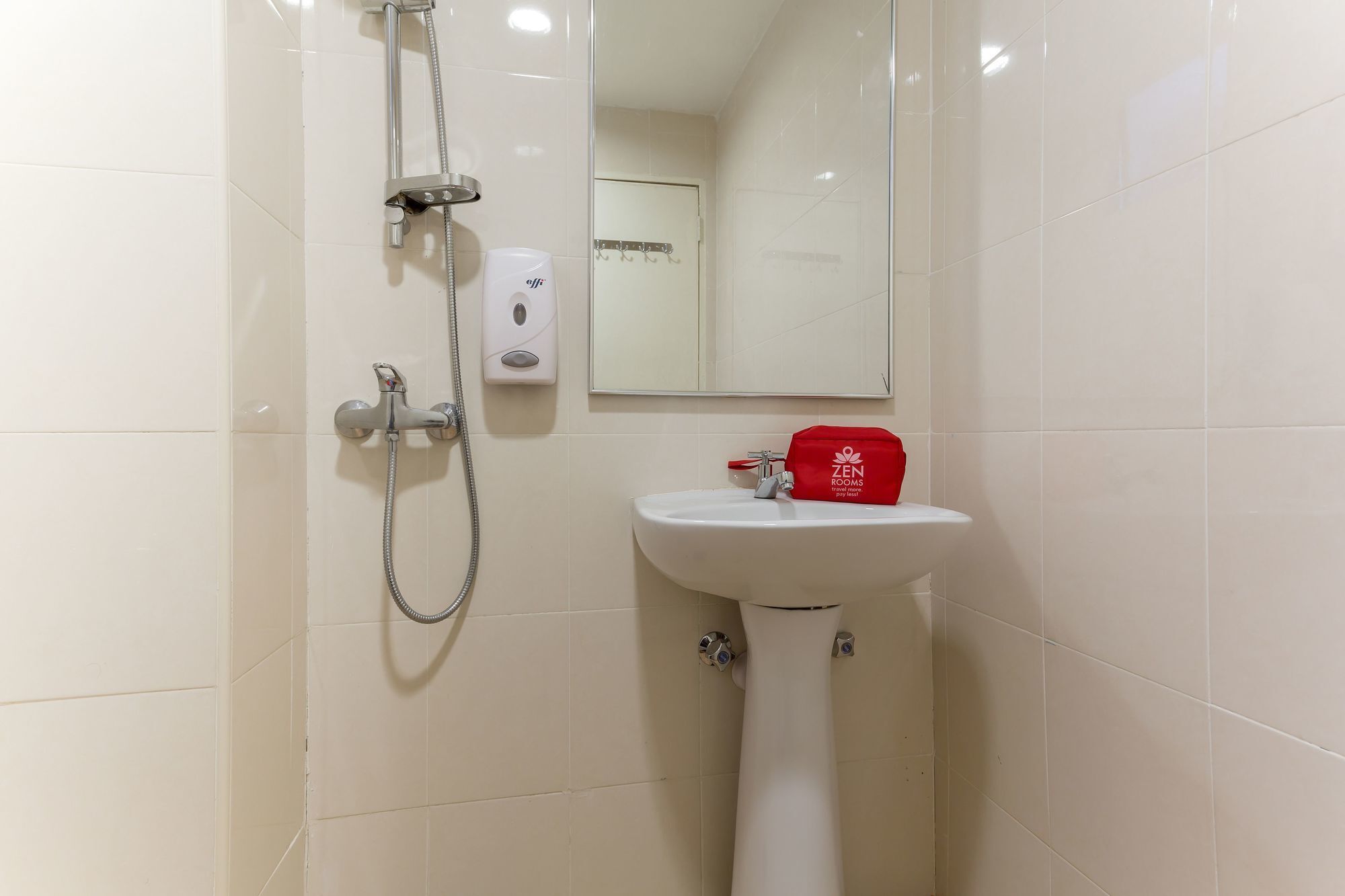 Zen Rooms Basic Sentul Kuala Lumpur Exterior foto